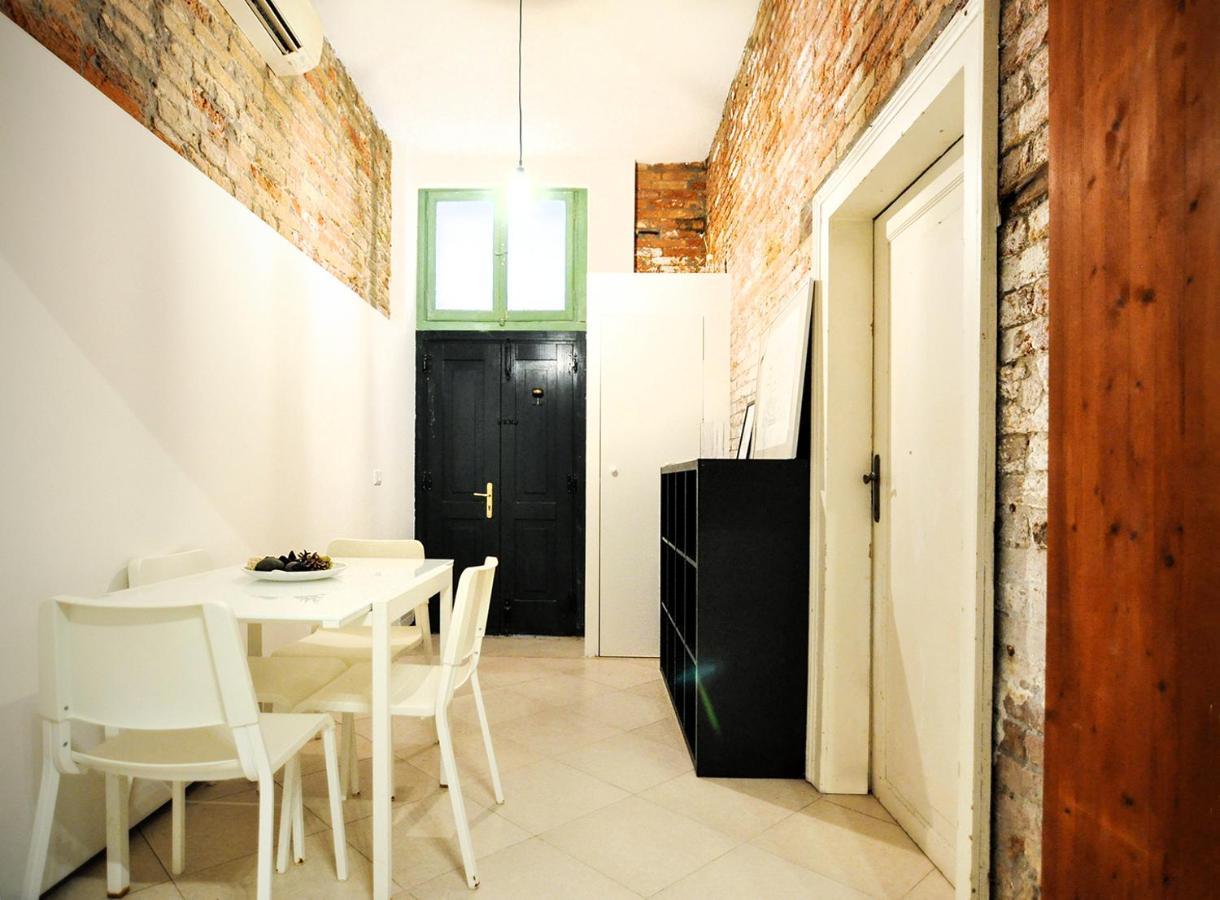 Livin' San Marco Apartment เวนิส ภายนอก รูปภาพ